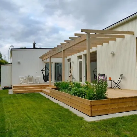 Beautiful And Relaxing House With Sauna 别墅